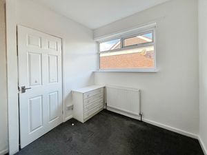 Bedroom- click for photo gallery